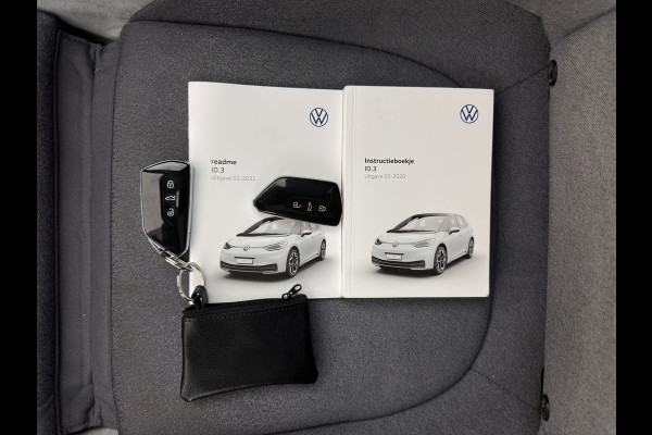 Volkswagen ID.3 First Max 58 kWh [ 3-Fase ] {SOH-91%} (INCL.BTW)  *PANO | HEAD-UP | ADAPTIVE-CRUISE | FULL-LED | BLIND-SPOT | CAMERA | KEYLESS | MICROFIBRE | AMBIENT-LIGHT | NAVI-FULLMAP | DAB+ | ECC | PDC | HEATED-SPORTSEATS | DIGI-COCKPIT | 20