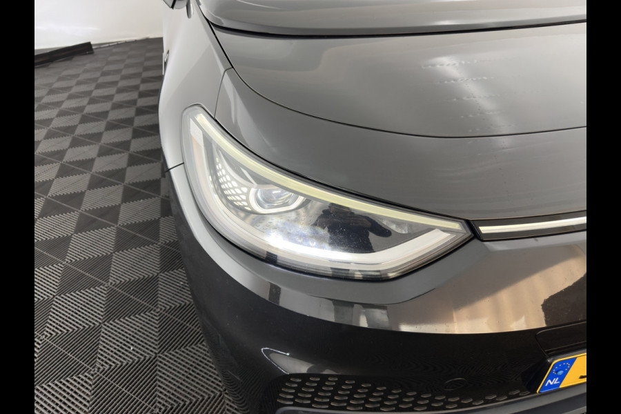 Volkswagen ID.3 First Max 58 kWh [ 3-Fase ] {SOH-91%} (INCL.BTW)  *PANO | HEAD-UP | ADAPTIVE-CRUISE | FULL-LED | BLIND-SPOT | CAMERA | KEYLESS | MICROFIBRE | AMBIENT-LIGHT | NAVI-FULLMAP | DAB+ | ECC | PDC | HEATED-SPORTSEATS | DIGI-COCKPIT | 20