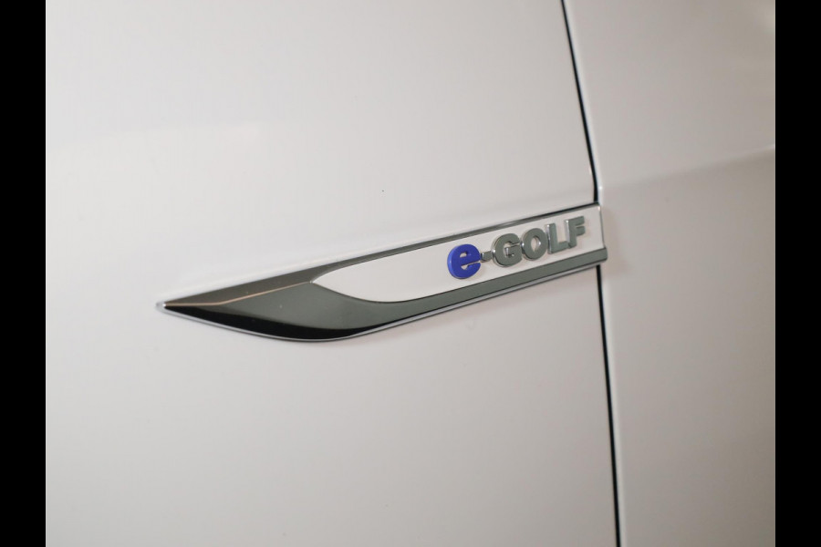 Volkswagen e-Golf E-DITION 136pk | Navi| Parksensors| LM-velgen| LED