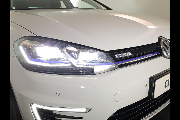 Volkswagen e-Golf E-DITION 136pk | Navi| Parksensors| LM-velgen| LED