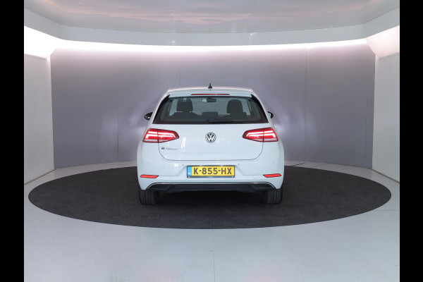 Volkswagen e-Golf E-DITION 136pk | Navi| Parksensors| LM-velgen| LED