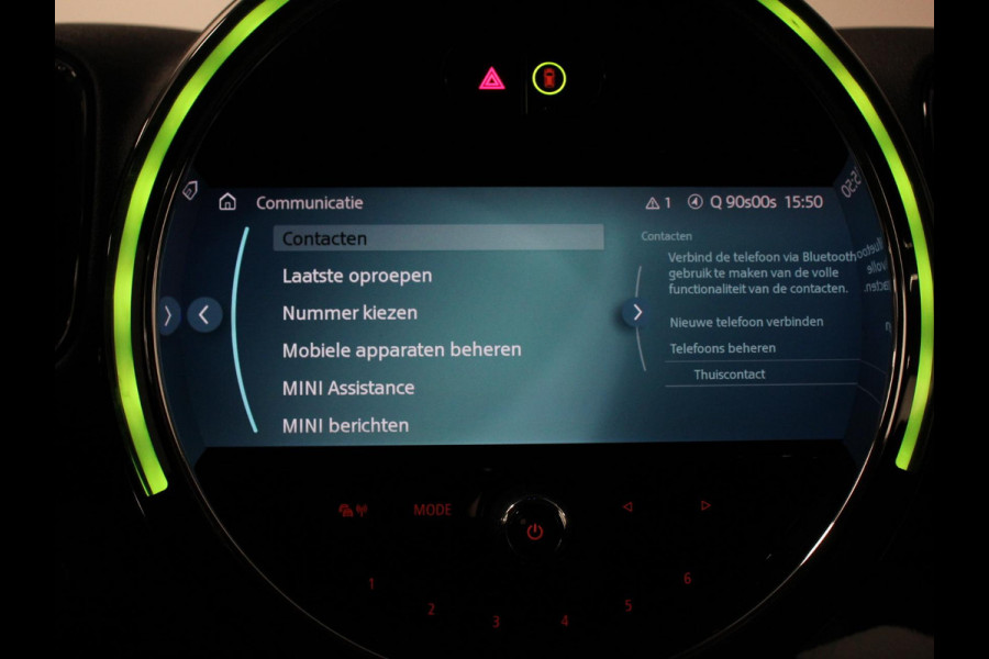 MINI Countryman PHEV 2.0 Cooper S E ALL4 Classic | Navigatie | Parkeersensoren achter | Achteruitrij camera | Cruise Control | Airco | 17” Lichtmetalen Velgen | Dakrails | Verwarmde voorstoelen | LED