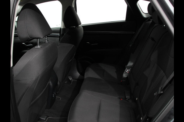 Hyundai Tucson 1.6 T-GDI PHEV Comfort 4WD Climate control Cruise control Parkeersensoren achter Achteruitrij camera Navigatie LED Apple Carplay/ Android Auto