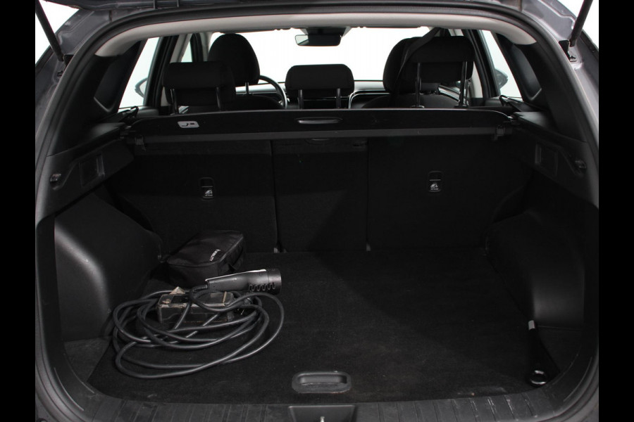 Hyundai Tucson 1.6 T-GDI PHEV Comfort 4WD Climate control Cruise control Parkeersensoren achter Achteruitrij camera Navigatie LED Apple Carplay/ Android Auto