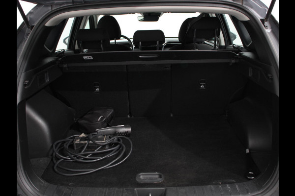 Hyundai Tucson 1.6 T-GDI PHEV Comfort 4WD Climate control Cruise control Parkeersensoren achter Achteruitrij camera Navigatie LED Apple Carplay/ Android Auto
