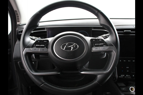 Hyundai Tucson 1.6 T-GDI PHEV Comfort 4WD Climate control Cruise control Parkeersensoren achter Achteruitrij camera Navigatie LED Apple Carplay/ Android Auto