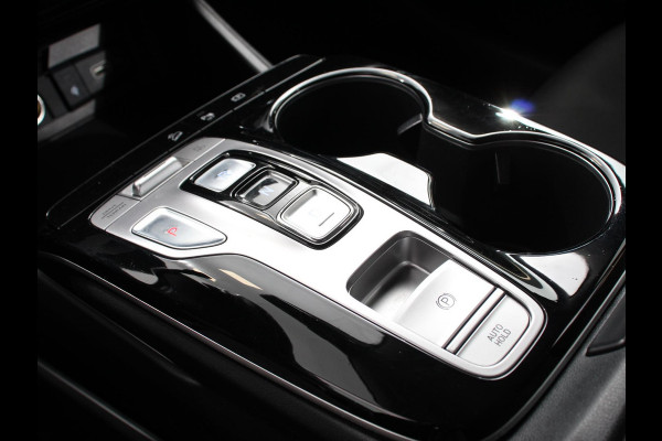 Hyundai Tucson 1.6 T-GDI PHEV Comfort 4WD Climate control Cruise control Parkeersensoren achter Achteruitrij camera Navigatie LED Apple Carplay/ Android Auto