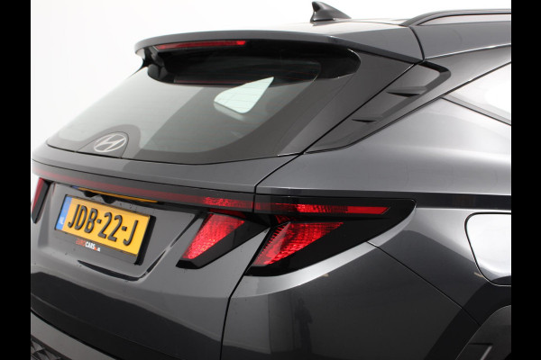 Hyundai Tucson 1.6 T-GDI PHEV Comfort 4WD Climate control Cruise control Parkeersensoren achter Achteruitrij camera Navigatie LED Apple Carplay/ Android Auto