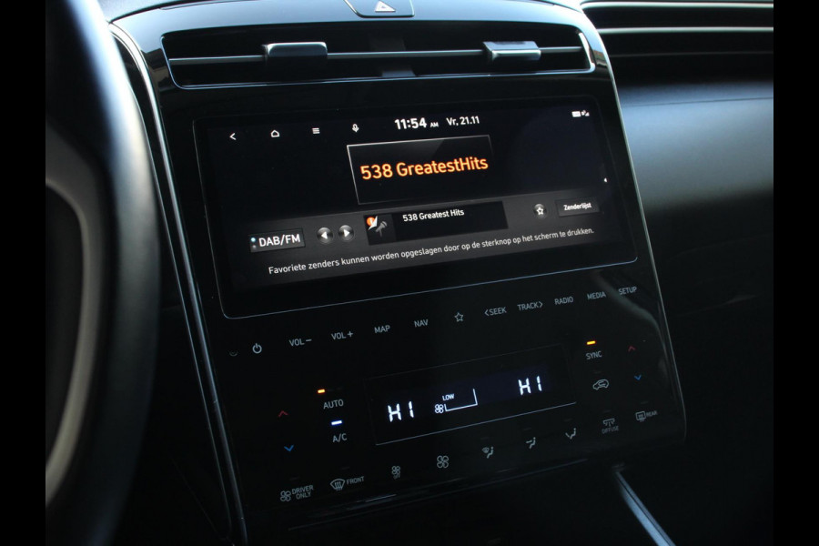 Hyundai Tucson 1.6 T-GDI PHEV Comfort 4WD Climate control Cruise control Parkeersensoren achter Achteruitrij camera Navigatie LED Apple Carplay/ Android Auto