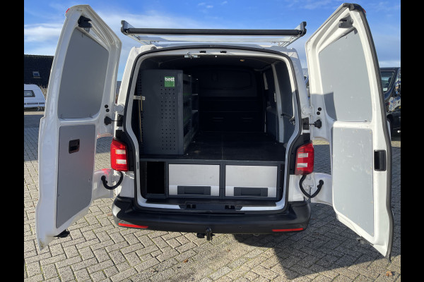 Volkswagen Transporter 2.0 TDI 102pk L1H1 Comfortline / vaste prijs rijklaar € 16.950 ex btw / lease vanaf € / euro 6 / bpm vrij / ingerichte laadruimte / imperial / bijrijdersbank / trekhaak / airco / cruise !