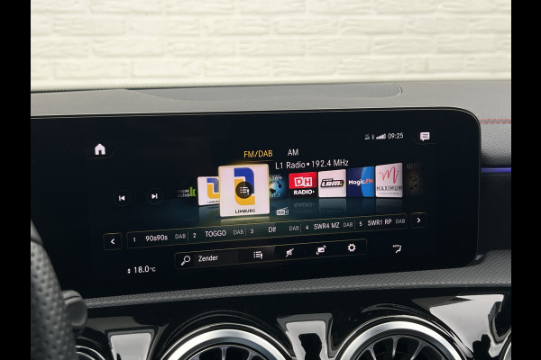 Mercedes-Benz CLA-Klasse Shooting Brake 180 AMG | Night | Sfeerverlichting | Pano | Camera