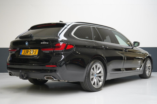 BMW 5 Serie Touring 530e Business Edition Plus | Trekhaak | Stuurverwachting | Adaptive cruise | Navigatie
