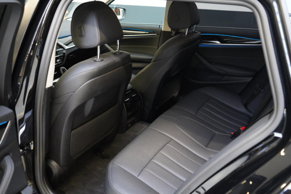 BMW 5 Serie Touring 530e Business Edition Plus | Trekhaak | Stuurverwachting | Adaptive cruise | Navigatie