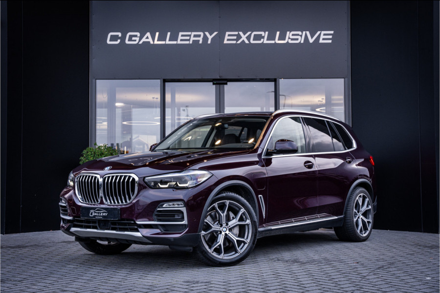 BMW X5 xDrive45e High Executive - Origineel NL | Elek. Trekhaak | Memory | Luchtvering | Stoelverwarming