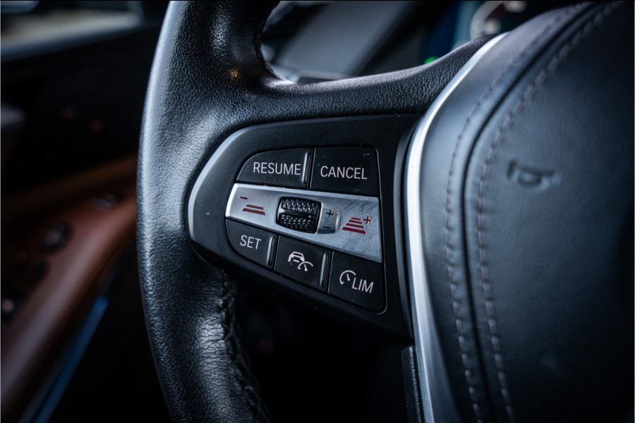 BMW X5 xDrive45e High Executive - Origineel NL | Elek. Trekhaak | Memory | Luchtvering | Stoelverwarming