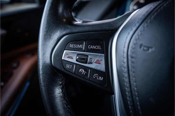 BMW X5 xDrive45e High Executive - Origineel NL | Elek. Trekhaak | Memory | Luchtvering | Stoelverwarming