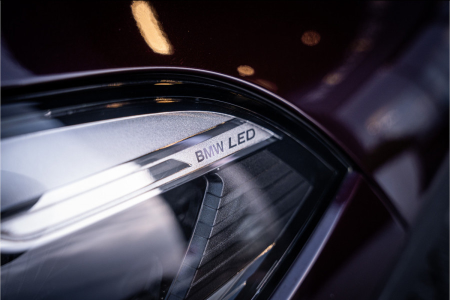 BMW X5 xDrive45e High Executive - Origineel NL | Elek. Trekhaak | Memory | Luchtvering | Stoelverwarming