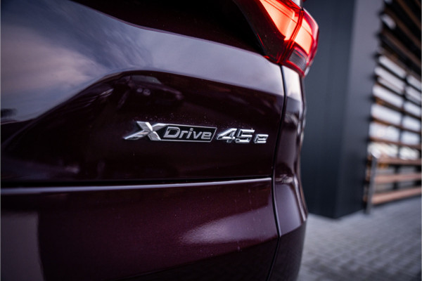 BMW X5 xDrive45e High Executive - Origineel NL | Elek. Trekhaak | Memory | Luchtvering | Stoelverwarming