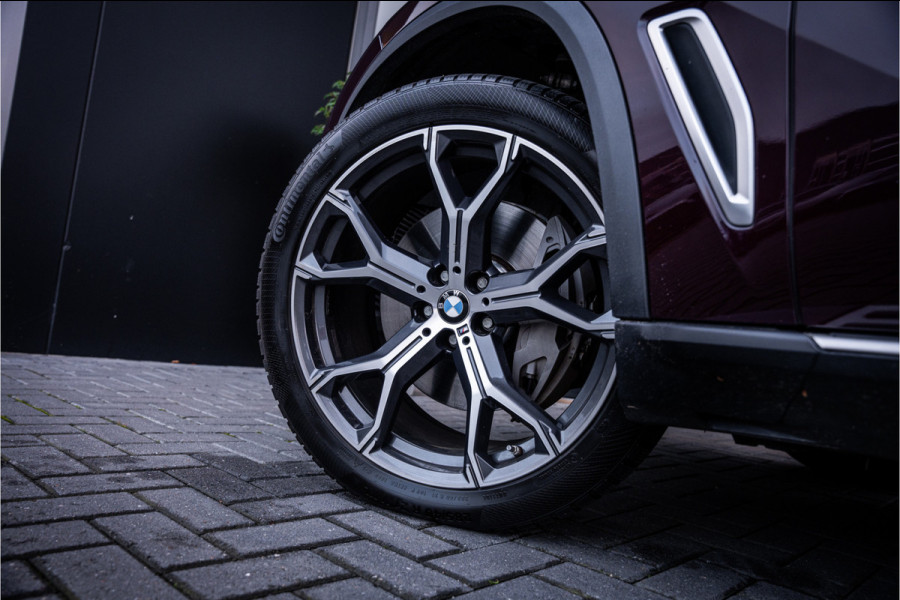 BMW X5 xDrive45e High Executive - Origineel NL | Elek. Trekhaak | Memory | Luchtvering | Stoelverwarming