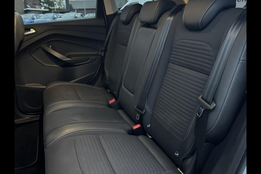 Ford Kuga 1.5 EcoBoost Titanium 150pk Trekhaak | Xenon Koplampen | Dodehoeksensoren | Achteruitrijcamera | Stoelverwarming