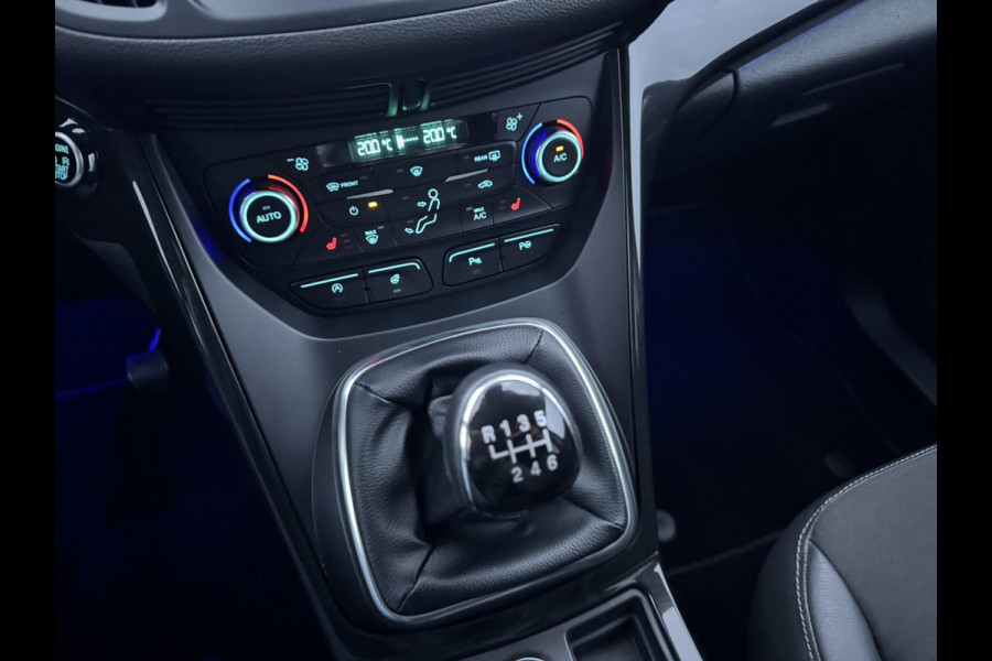 Ford Kuga 1.5 EcoBoost Titanium 150pk Trekhaak | Xenon Koplampen | Dodehoeksensoren | Achteruitrijcamera | Stoelverwarming