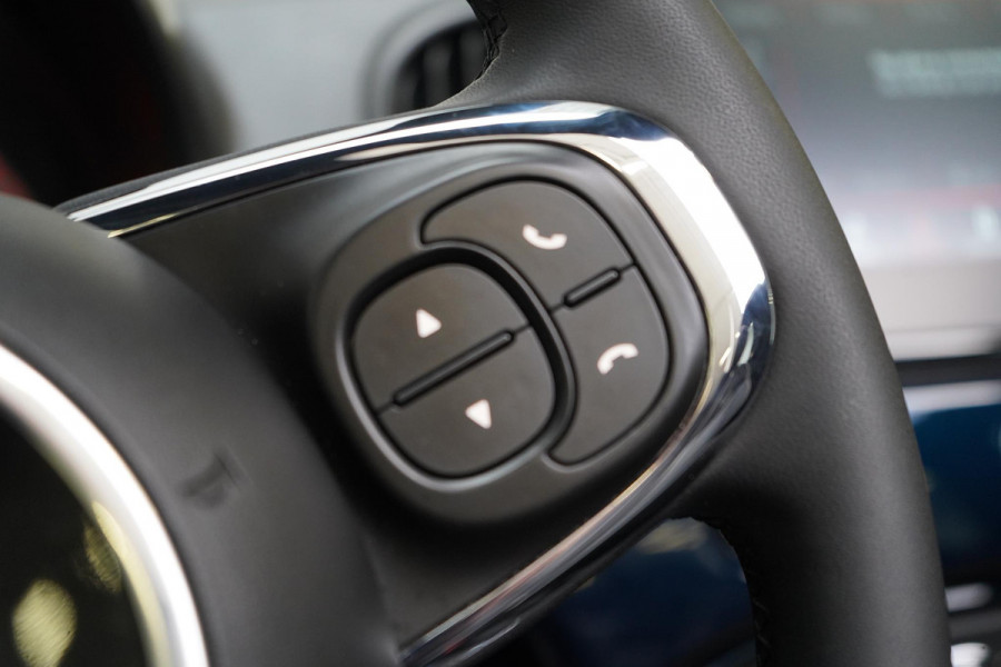 Fiat 500C 1.2 Lounge | Climate control | Parkeersensoren | Audio | Cruise control