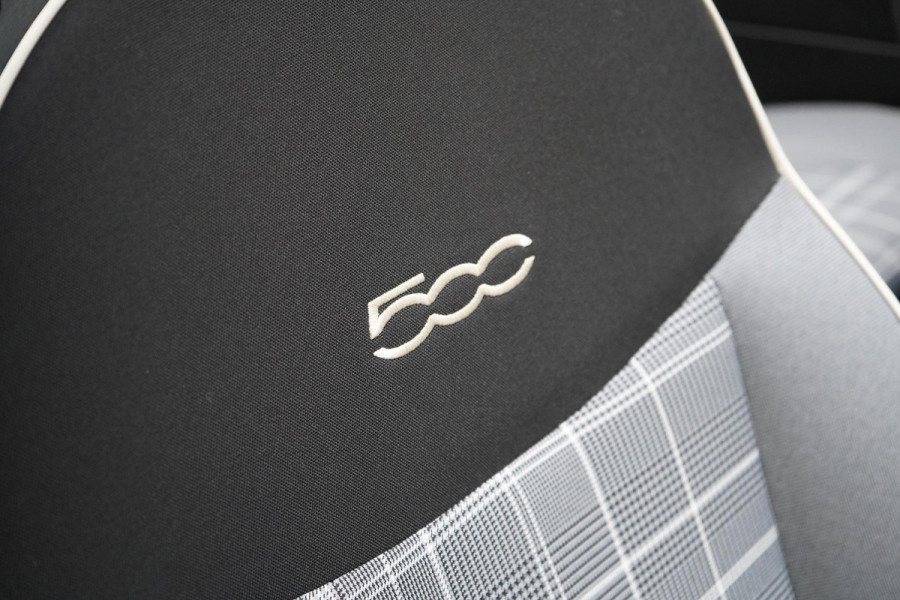 Fiat 500C 1.2 Lounge | Climate control | Parkeersensoren | Audio | Cruise control