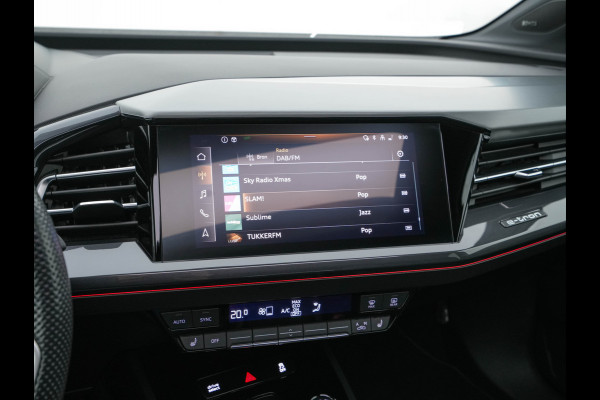 Audi Q4 e-tron 40 Launch edition S Competition 77 kWh [ 3-Fase ] {SOH-90%} (INCL.BTW) *HEAT-PUMP | PANO | HEAD-UP | LEATHER-FABRIC | MATRIX-LED | SONOS-SOUND | ADAPTIVE-CRUISE | HEATED-SPORTSEATS | AMBIENT-LIGHT | DIGI-COCKPIT | CAMERA | KEYLESS | DAB+ | NAVI-FULLMA