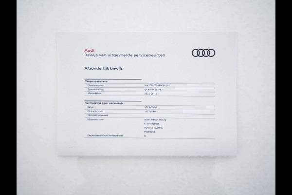 Audi Q4 e-tron 40 Launch edition S Competition 77 kWh [ 3-Fase ] {SOH-90%} (INCL.BTW) *HEAT-PUMP | PANO | HEAD-UP | LEATHER-FABRIC | MATRIX-LED | SONOS-SOUND | ADAPTIVE-CRUISE | HEATED-SPORTSEATS | AMBIENT-LIGHT | DIGI-COCKPIT | CAMERA | KEYLESS | DAB+ | NAVI-FULLMA