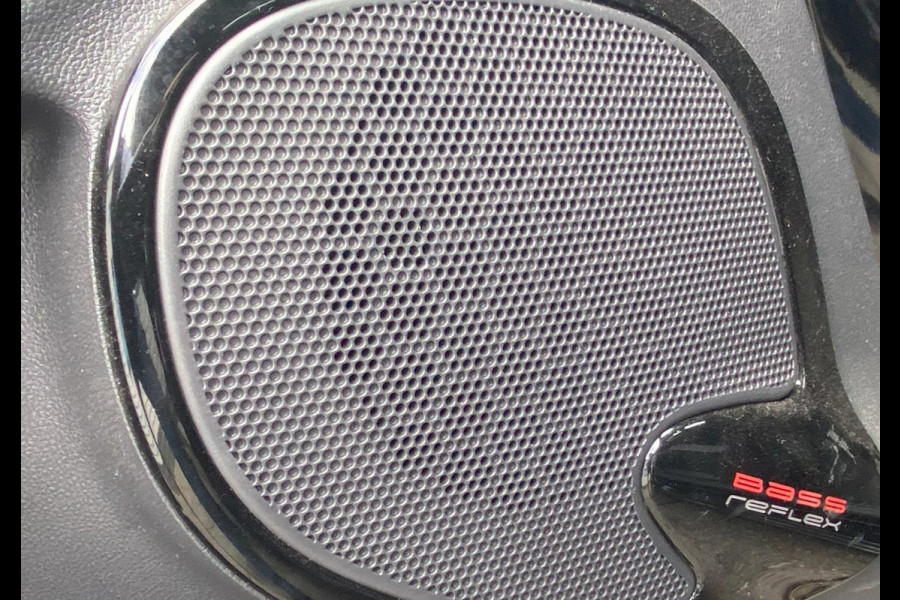 Renault Clio Estate 0.9 TCe Intens Keyless/ Premium Sound/ Clima/ Cruise/ Navi