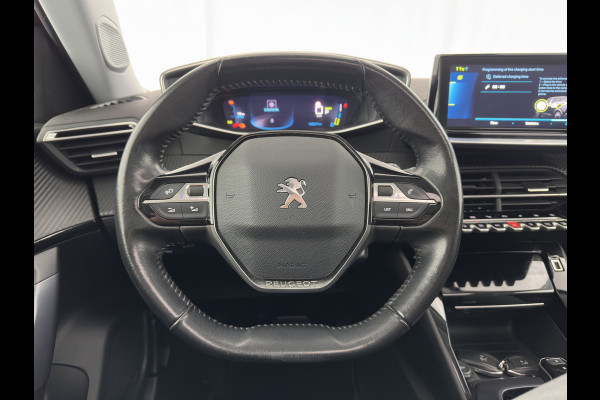 Peugeot e-2008 EV Allure 50 kWh [ 3-Fase ] {SOH-84%} (INCL.BTW) *PANO | LEATHER-FABRIC | FULL-LED | SPORT-SEATS | DIGI-COCKPIT | CAMERA | KEYLESS | PRIVACY-GLASS | NAVI-FULLMAP | ECC | PDC | CRUISE | 17''ALU*