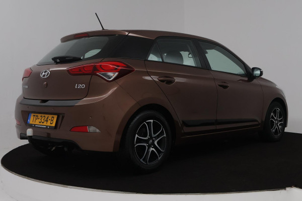 Hyundai i20 1.0 T-GDI Comfort (TREKHAAK, ACHTERUITRIJCAMERA, LANE-ASSIST, PARKEERSENSOREN, CRUISE CONTROL)