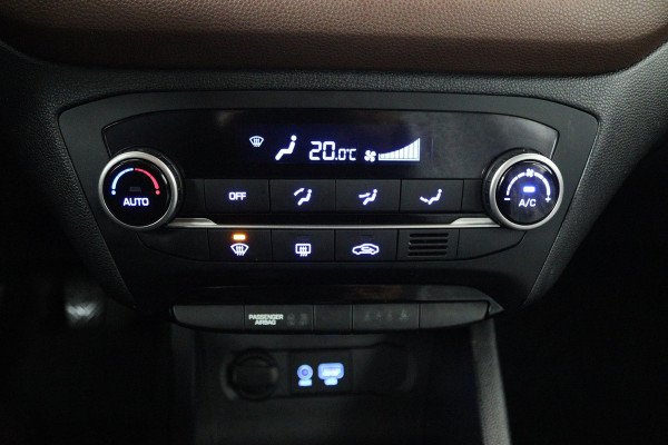 Hyundai i20 1.0 T-GDI Comfort (TREKHAAK, ACHTERUITRIJCAMERA, LANE-ASSIST, PARKEERSENSOREN, CRUISE CONTROL)