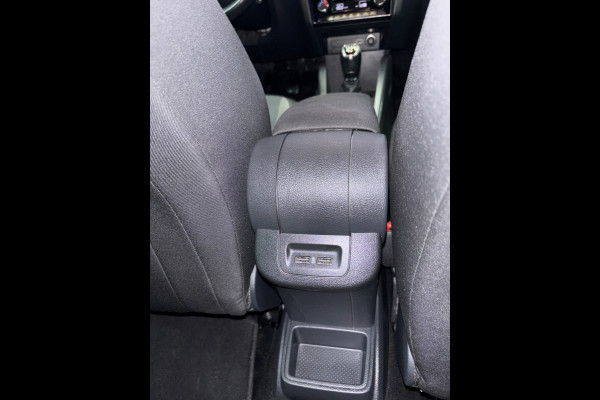 Škoda Fabia Combi 1.0 TSI Business Edition Navi | Clima | Stoelverwarming| Cruise | Trekhaak