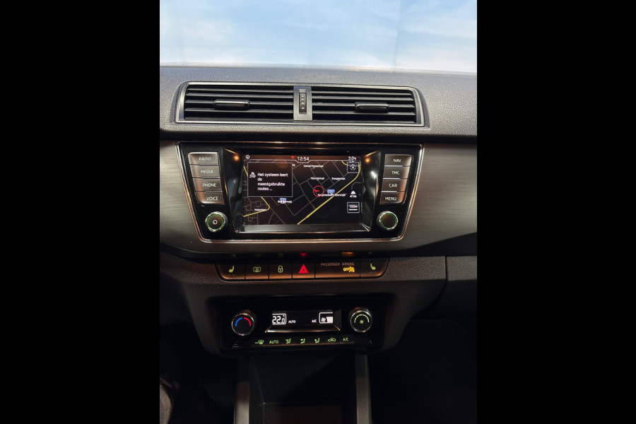 Škoda Fabia Combi 1.0 TSI Business Edition Navi | Clima | Stoelverwarming| Cruise | Trekhaak