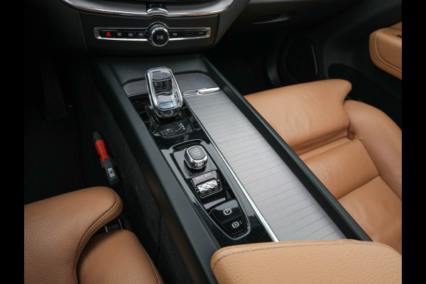 Volvo XC60 2.0 Recharge T8 AWD Inscription (INCL.BTW) *PANO | HEAD-UP |  LUXURY-LEATHER | FULL-LED | MEMORY-PACK | HARMAN/KARDON | HEATED-COMFORTSEATS | LANE-ASSIST | BLIND-SPOT | DAB+ | NAVI-FULLMAP | DIGI-COCKPIT | 19''ALU | TOWBAR*