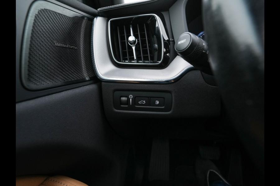 Volvo XC60 2.0 Recharge T8 AWD Inscription (INCL.BTW) *PANO | HEAD-UP |  LUXURY-LEATHER | FULL-LED | MEMORY-PACK | HARMAN/KARDON | HEATED-COMFORTSEATS | LANE-ASSIST | BLIND-SPOT | DAB+ | NAVI-FULLMAP | DIGI-COCKPIT | 19''ALU | TOWBAR*