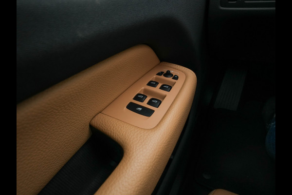 Volvo XC60 2.0 Recharge T8 AWD Inscription (INCL.BTW) *PANO | HEAD-UP |  LUXURY-LEATHER | FULL-LED | MEMORY-PACK | HARMAN/KARDON | HEATED-COMFORTSEATS | LANE-ASSIST | BLIND-SPOT | DAB+ | NAVI-FULLMAP | DIGI-COCKPIT | 19''ALU | TOWBAR*