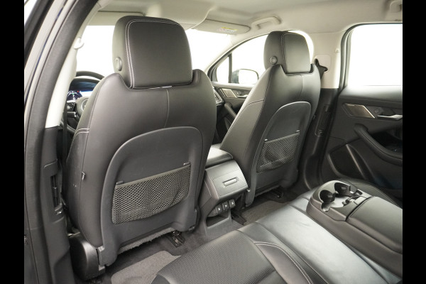 Jaguar I-PACE EV400 400pk SE 90kWh AWD Leer+Elektr. Meridian®-Audio Apple Carplay Android Auto Navi Led-v+a Ecc Camera Cruise Control Keyless Pdc Lmv Led Bordherkenning Elektrische-Achterklep koplampreiniging Lane-Assist App-Connect ECT Voorverwarming/koeling WiFi DigiDash DAB 4WD 1e Eigenaar Origineel Nederlandse Auto € 90.000 nieuw!