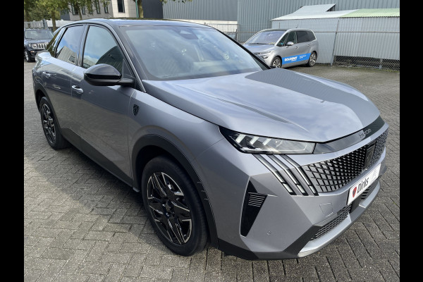 Peugeot 3008 136pk Hybrid GT First Edition (Elektrische Klep - Stoel-/- stuurverwarming - Adaptieve Cruise Controle - Camera - Keyless Entry