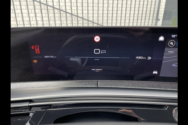 Peugeot 3008 136pk Hybrid GT First Edition (Elektrische Klep - Stoel-/- stuurverwarming - Adaptieve Cruise Controle - Camera - Keyless Entry