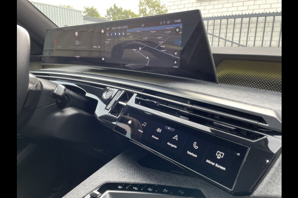 Peugeot 3008 136pk Hybrid GT First Edition (Elektrische Klep - Stoel-/- stuurverwarming - Adaptieve Cruise Controle - Camera - Keyless Entry