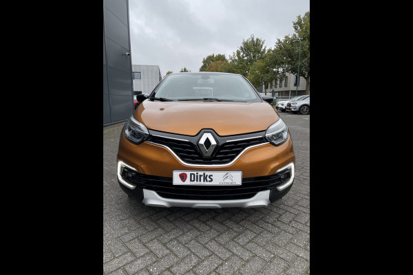 Renault Captur 130pk Intens (Trekhaak - Camera - Parkeersensoren V+A - LED - Keyless Entry - Stoelverwarming - Automatische Airco - Navigatie)