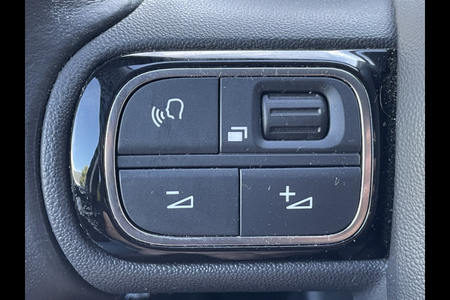 Citroën C3 110pk Max (Keyless Entry - Camera - LED - Automatische Airco - Apple Carplay - Navigatie)
