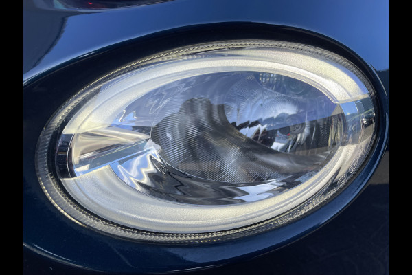 Fiat 500C 86pk Lounge (Navigatie - Leder - Stoelverwarming - Apple Carplay - Airco - Cruise Controle - 15"velgen)