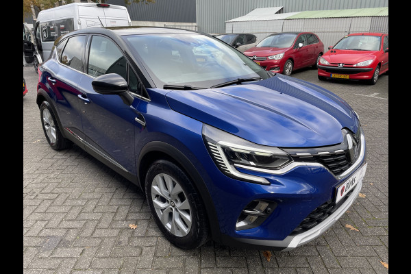 Renault Captur 90pk Intens (Trekhaak - Camera - Parkeersensoren V+A - Automatische Airco - LED - Keyless Entry - Navigatie)