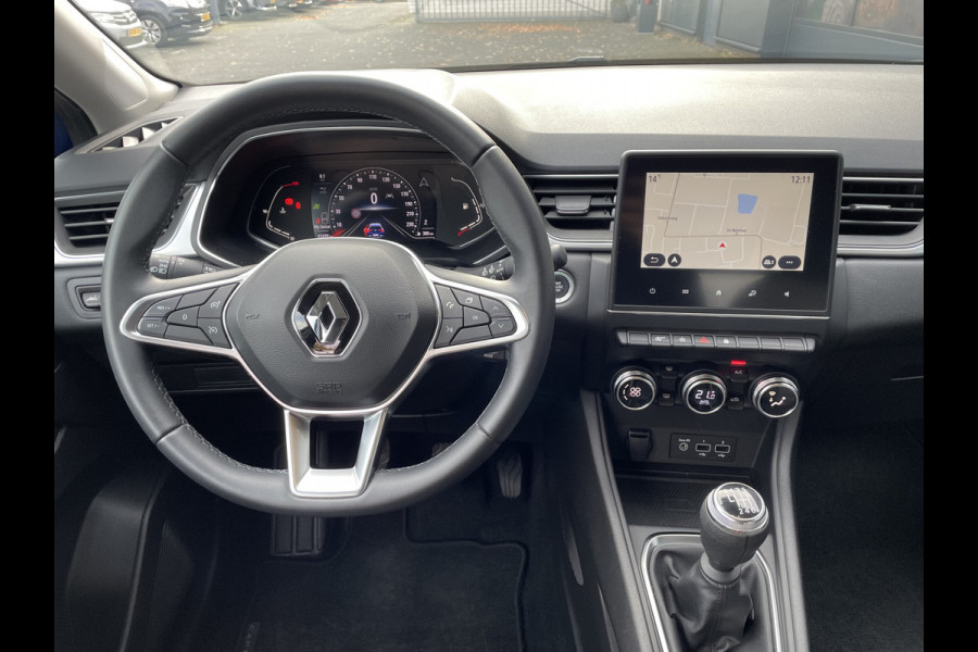 Renault Captur 90pk Intens (Trekhaak - Camera - Parkeersensoren V+A - Automatische Airco - LED - Keyless Entry - Navigatie)