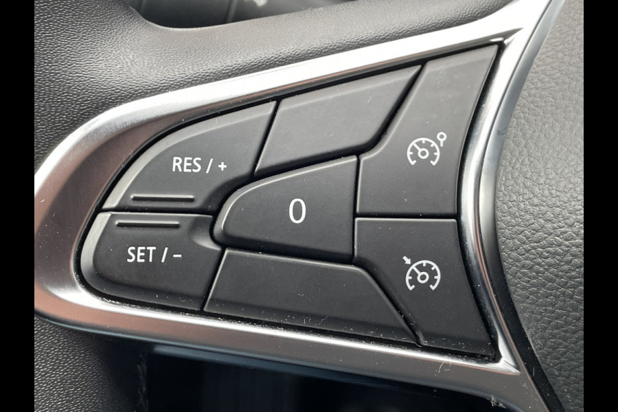 Renault Captur 90pk Intens (Trekhaak - Camera - Parkeersensoren V+A - Automatische Airco - LED - Keyless Entry - Navigatie)