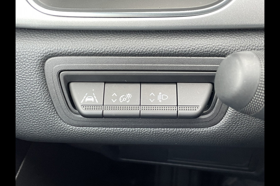 Renault Captur 90pk Intens (Trekhaak - Camera - Parkeersensoren V+A - Automatische Airco - LED - Keyless Entry - Navigatie)