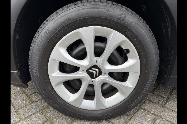Citroën C3 82pk Feel (Automatische Airco - Apple Carplay - Navigatie - Parkeersensoren - Cruise Controle)